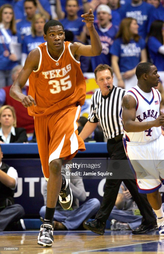 Texas v Kansas