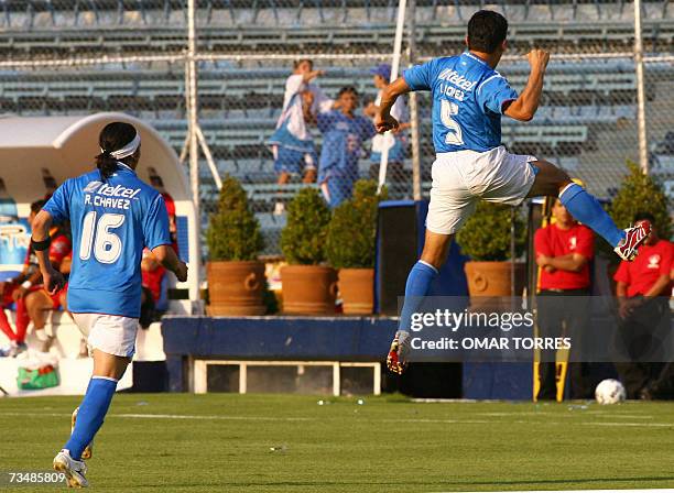 Israel Lopez de Cruz Azul, festeja con su companero Rogelio Chavez luego de convertir el primer gol a Tecos de la UAG, en partido de la octava...