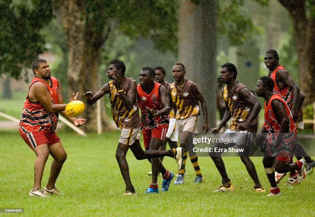 Tiwi Islands Football Brings Community Together