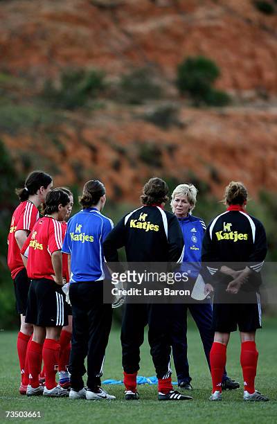 Coach Silvia Neid gives instructions to the players during the German Womens National team training session on March 6, 2007 in Albufeira, Portugal.