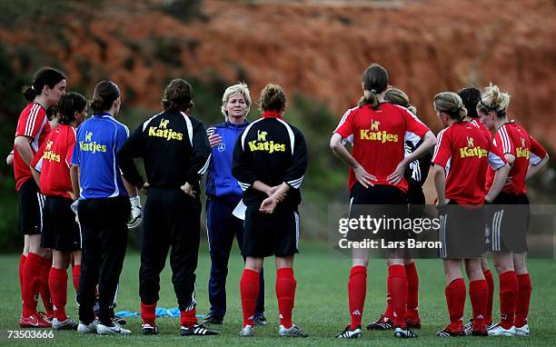 Coach Silvia Neid gives instructions to the players during the German Womens National team training session on March 6, 2007 in Albufeira, Portugal.