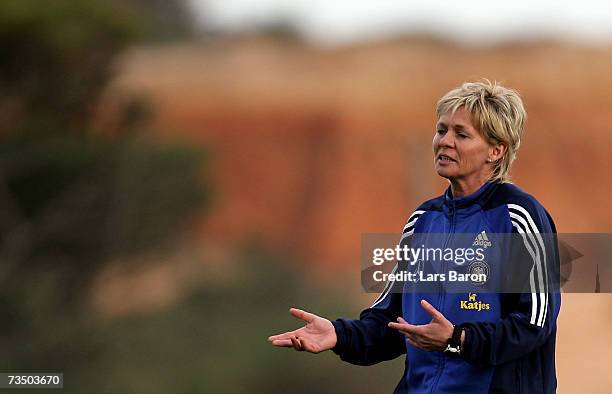 Coach Silvia gestures during the German Womens National team training session on March 6, 2007 in Albufeira, Portugal.