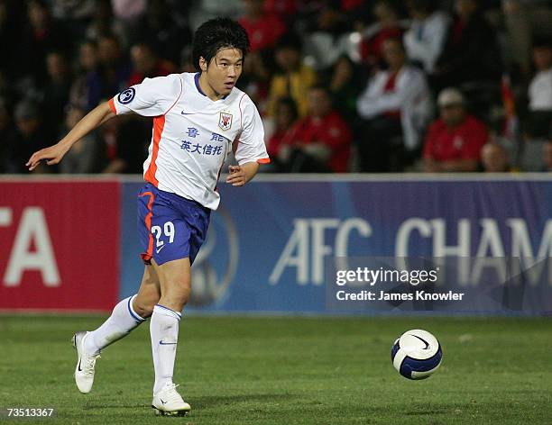 Jinyu Li of Shandong in action during the AFC Champions League Group G match between Adelaide United and Shandong Luneng at Hindmarsh Stadium March...