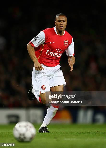 Julio Baptista of Arsenal in action during the UEFA Champions League round of sixteen, second leg match between Arsenal and PSV Eindhoven at The...