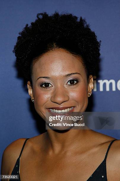 Actress Tracie Thoms attends the Alzheimers Association's 15th Annual "A Night at Sardis" benefit event on March 7, 2007 at The Beverly Hilton in...
