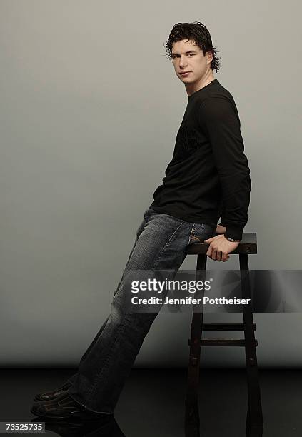 Sidney Crosby of the Pittsburgh Penguins poses for a photo on January 24, 2007 at the Crescent Court Hotel in Dallas, Texas.