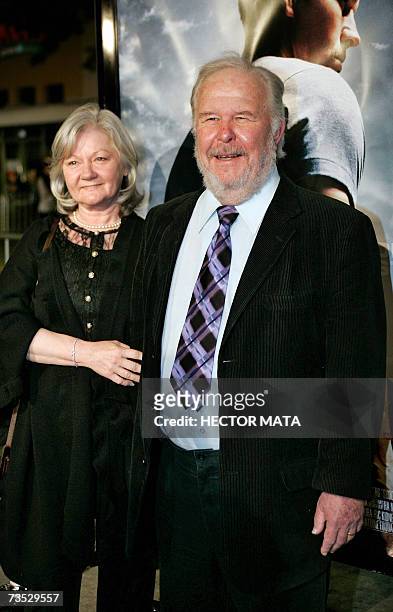 Los Angeles, UNITED STATES: Actor Ned Beatty and his wife Sandra Johnson arrive for the premiere of the Paramount Pictures production "Shooter" in...