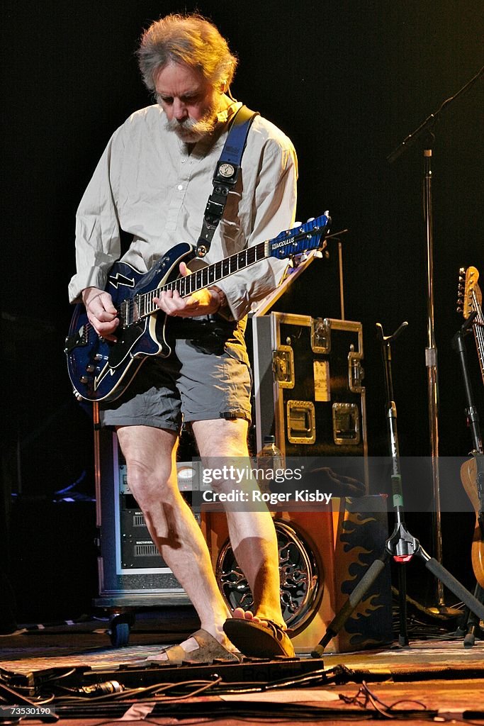 Bob Weir And Rat Dog In Concert At The Beacon Theater