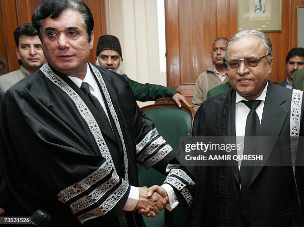Pakistan Javed Rajput Pakistan Justice Javed Iqbal Photos and Premium High Res Pictures ...