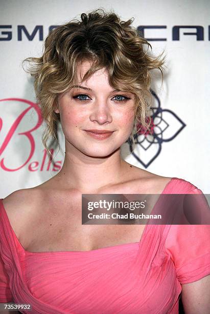 Actress Sarah Jones attends the GMC and FOX hosted premiere of "The Wedding Bells" at The Wilshire Ebell Theatre on March 9, 2007 in Los Angeles,...