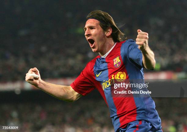 Lionel Messi of Barcelona celebrates after scoring their second goal during the Primera Liga match between Barcelona and Real Madrid at the Nou Camp...