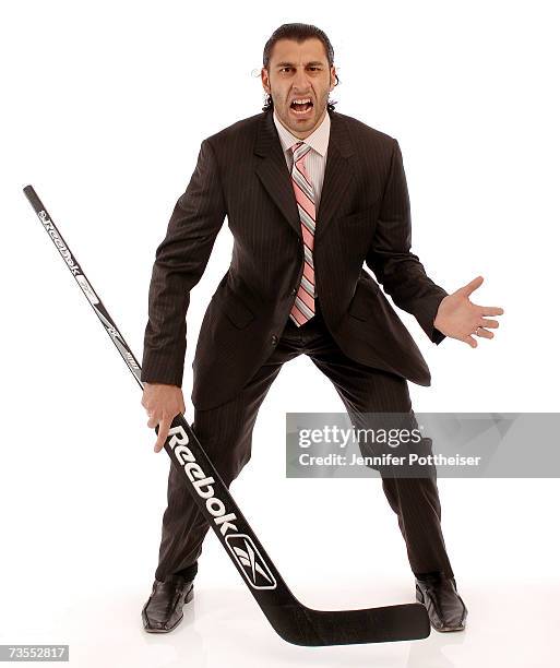 Roberto Luongo of the Vancouver Canucks poses for a photo on January 24, 2007 at the Crescent Court Hotel in Dallas, Texas