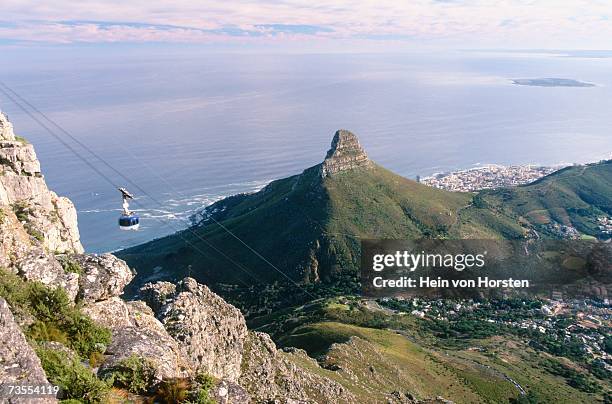 aerial view of lions head and robben island - cape town cable car stock pictures, royalty-free photos & images