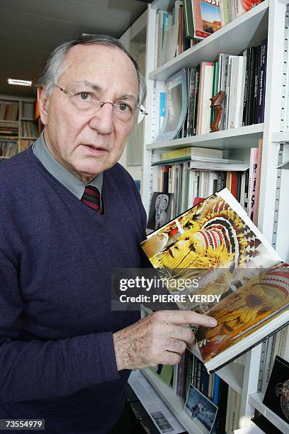 French antropologist Maurice Godelier poses, 12 March 2007 in Paris. Maurice Godelier is a one of the 150 intellectuals who support Socialist...
