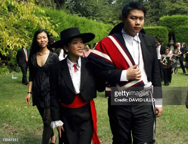 Zhang Hui and Shen Jie, a Chinese couple that won the reality TV show "Chilean Wedding Trip", transmitted by a Shanghai network, are pictured during...