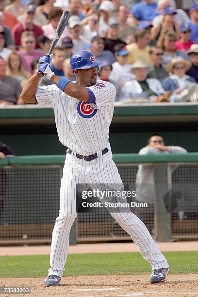Derrek Lee of the Chicago White Sox stands ready at bat against the Chicago Cubs during Spring Training at Hohokam Park March 4, 2007 in Mesa,...