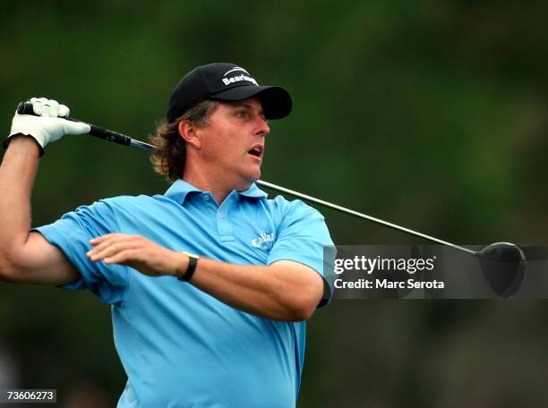 Golfer Phil Mickelson from the U.S.A. Tees off on the 12th hole at the Arnold Palmer Invitational at Bay Hill in Orlando, Florida on March 16, 2007.