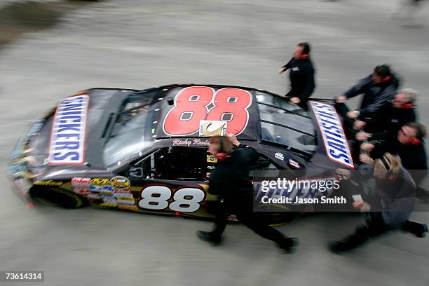 Snickers Dark Car Ricky Rudd 103 Crew Of Ricky Rudd Stock Photos, High-Res Pictures, and Images ...