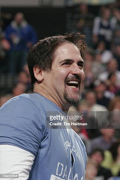 Dallas Mavericks owner Mark Cuban laughs during the NBA game against the Cleveland Cavaliers at American Airlines Center on March 1, 2007 in Dallas,...