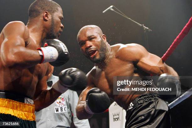 Levallois-Perret, FRANCE: French boxer Jean-Marc Mormeck and Jamaican-born IBF champion O'Neil Bell, fight, during the WBA-WBC cruiserweight...