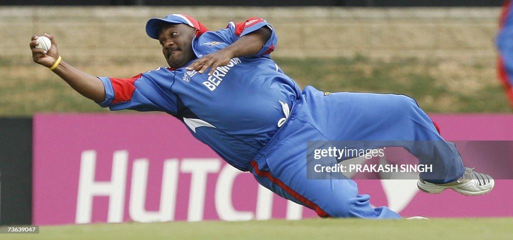Bermuda Cricketer Dwayne Leverock succes...
