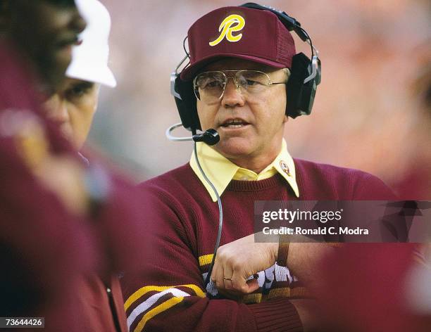 Head Coach Joe Gibbs of the Washington Redskins during Super Bowl XXII against the Denver Broncos on January 31, 1988 in San Diego, California.