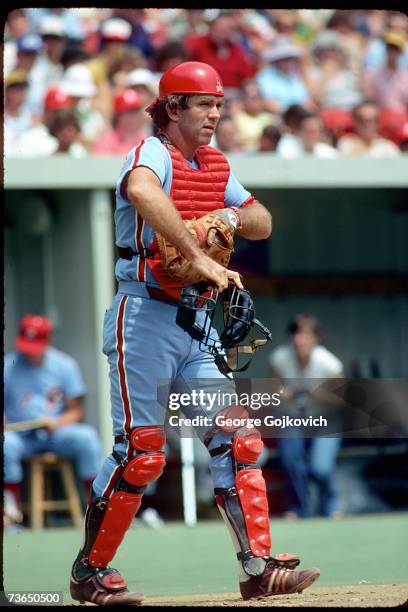 Catcher Tim McCarver of the Philadelphia Phillies takes the field during a game against the Pittsburgh Pirates at Three Rivers Stadium in August 1979...