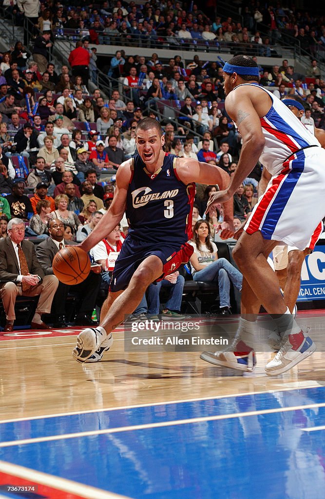 Cleveland Cavaliers v Detroit Pistons