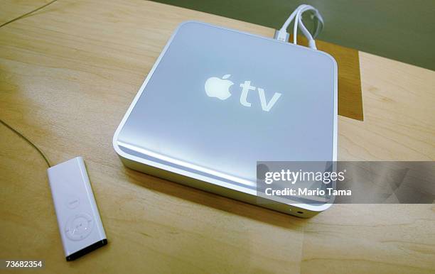 Apple Box Remote Control Apple Remote Control Photos and Premium High Res Pictures - Getty Images