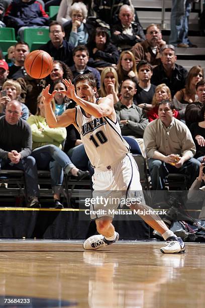 Gordan Giricek of the Utah Jazz makes a pass against the New Orleans/Oklahoma City Hornets during the game on March 10, 2007 at the EnergySolutions...