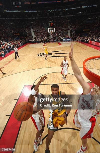 34 71796460 Stock Photos, High-Res Pictures, and Images - Getty Images