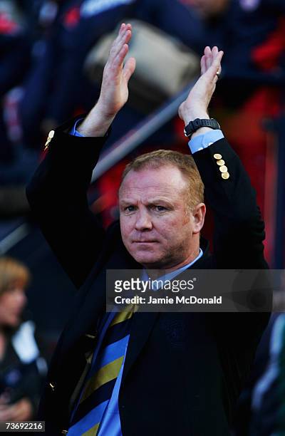 Scotland manager Alex McLeish applauds the fans during the Euro2008, Group B, qualifier between Scotland and Georgia on March 24, 2007 at Hampden...