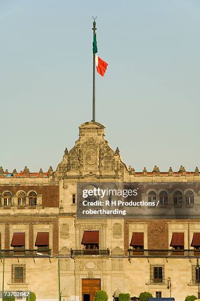 the national palace, zocalo, centro historico, mexico city, mexico, north america - palacio nacional fotografías e imágenes de stock