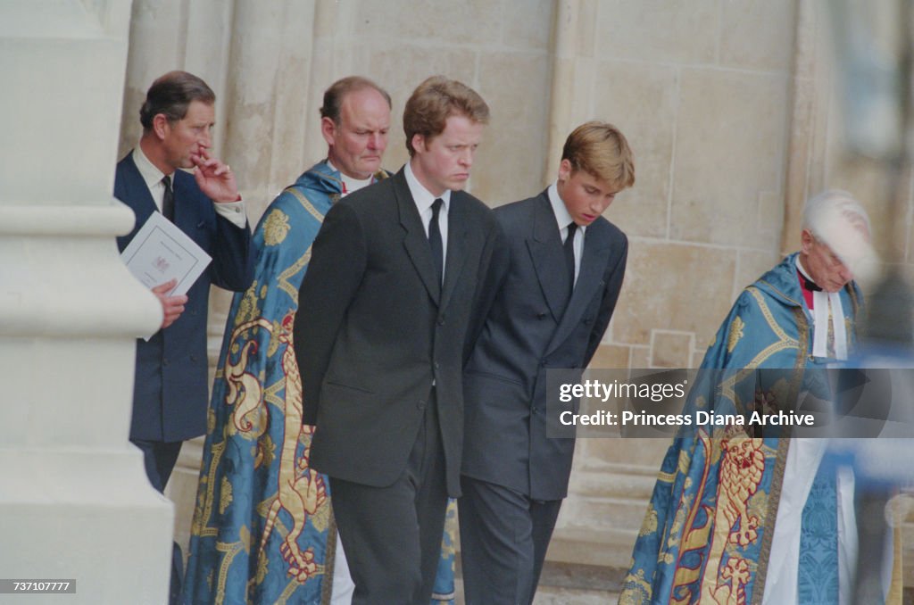 Mourners At Diana's Funeral