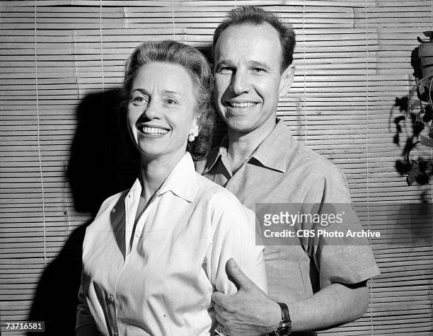 Canadian-born American actor Hume Cronyn embraces his wife, British-born American actress Jessica Tandy , as they pose for the episode 'The Five...