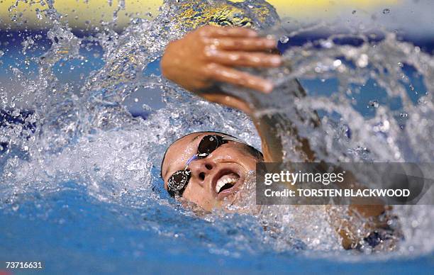 Flavia Rigamonti of Switzerland powers her way to second place in the women's 1500m freestyle final 27 March 2007 in Melbourne at the 12th FINA World...
