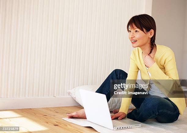 Whole Home Wifi Systems Photos and Premium High Res Pictures - Getty Images