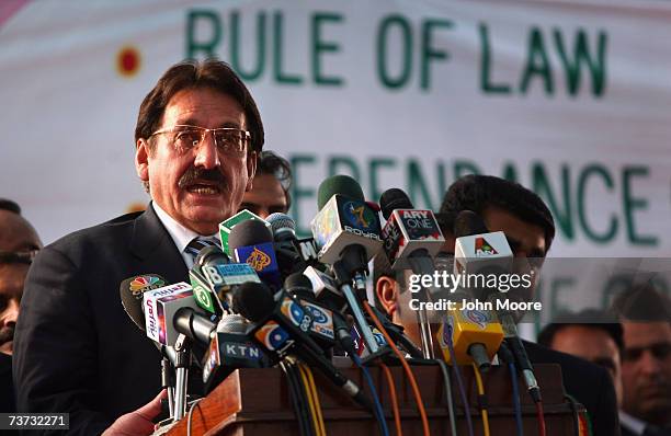 Iftikhar Rwp Pakistan Iftikhar Muhammad Chaudhry Photos and Premium High Res ...