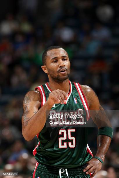 Maurice Williams of the Milwaukee Bucks stands on the court during the game against the Charlotte Bobcats at the Bradley Center on March 17, 2007 in...