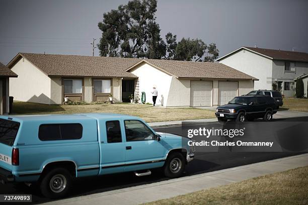 Gunnery Sgt. Kenneth Sargent, his wife Tonia Sargent, and their daughter Alishia at their home on February 7, 2007 at Camp Pendleton, California....