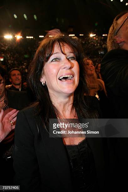 Manuela Maske, wife of boxer Henry Maske, reacts after the Cruiserweight fight of Henry Maske against Virgil Hill at the Olympic Hall on March 31,...