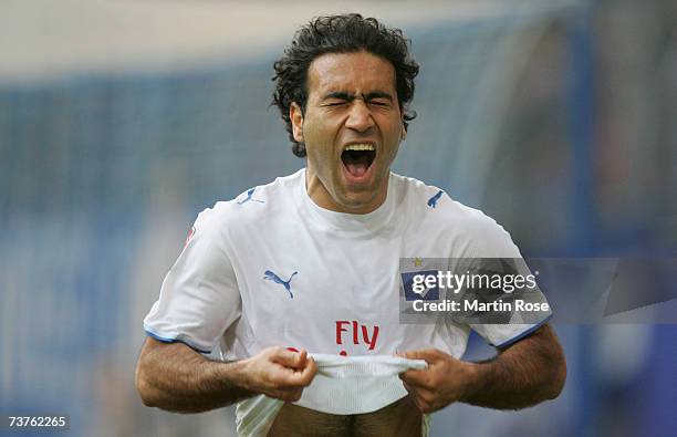 Hamburg Mehdi Mahdavikia Photos and Premium High Res Pictures Getty