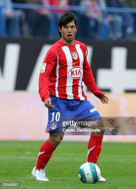 Kun Aguero of Atletico Madrid looks for a player to pass the ball to during the Primera Liga match between Atletico Madrid and Mallorca at the...