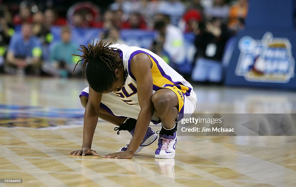 2007 NCAA Women's Final Four - Rutgers v LSU