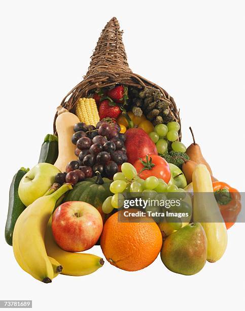 studio shot of cornucopia with fruit - empty cornucopia stock pictures, royalty-free photos & images