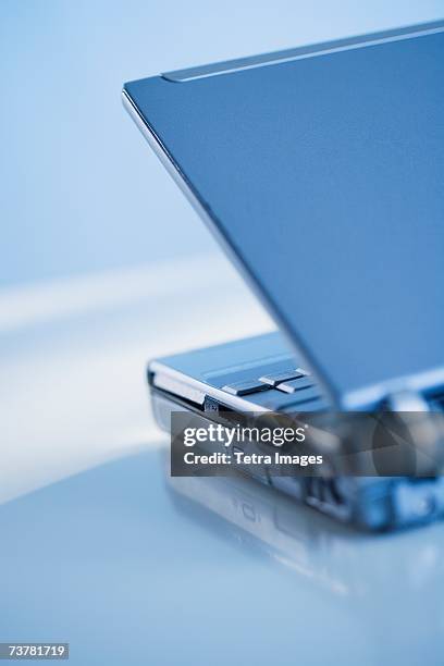 Computer Open Backside Open Laptop Back Photos and Premium High Res Pictures - Getty Images