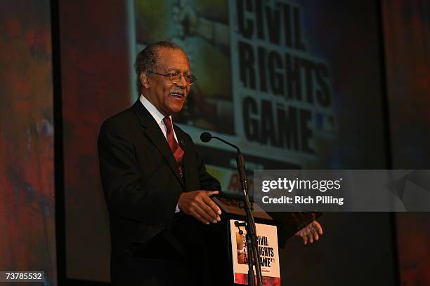 Reverend Samuel "Billy" Kyles speaks during the MLB Beacon Awards Luncheon at the Peabody Hotel in Memphis, Tennessee on March 31, 2007.