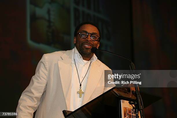 Spike Lee speaks during the MLB Beacon Awards Luncheon at the Peabody Hotel in Memphis, Tennessee on March 31, 2007.