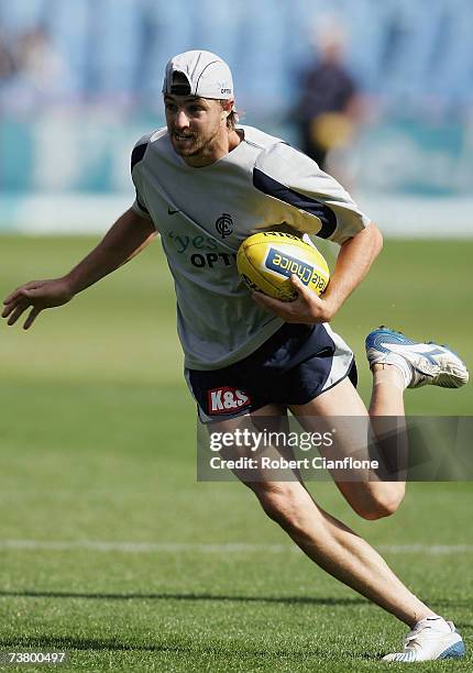 Matthew Lappin of the Blues runs with the ball during a Carlton Blues AFL training session at MC Labour Park on April 4, 2007 in Melbourne, Australia.