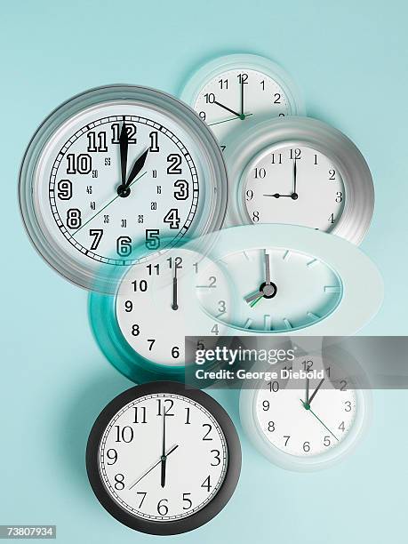 Multiple Simple Clock 103 Multiple Clocks Wall Stock Photos, High-Res Pictures, and Images ...